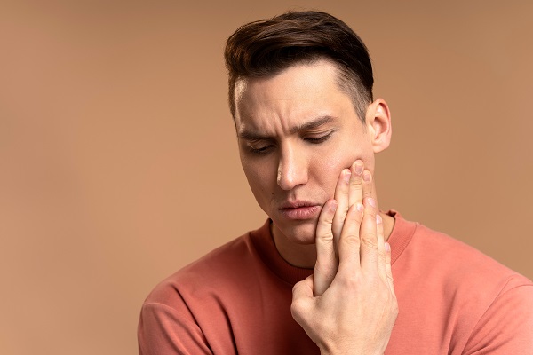 General Dentistry Information: Common Reasons For Tooth Pain
