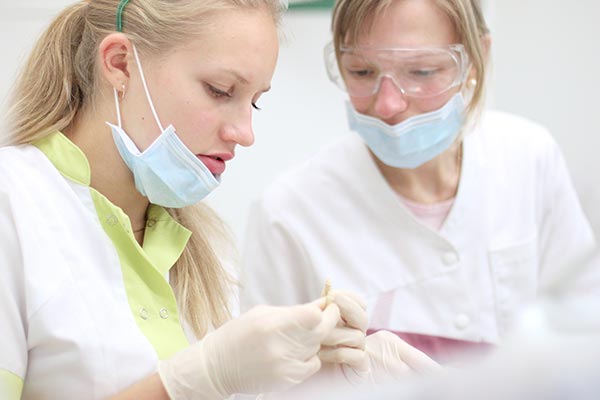 How Does One Become a General Dentist from R & R Dentistry PA in Delray Beach, FL
